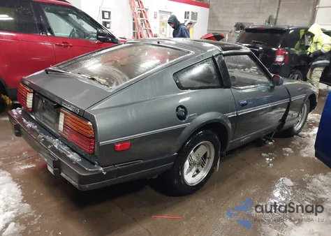 1983 Datsun 280Zx z USA, uszkodzony, nr VIN JN1CZ04S8DX758425